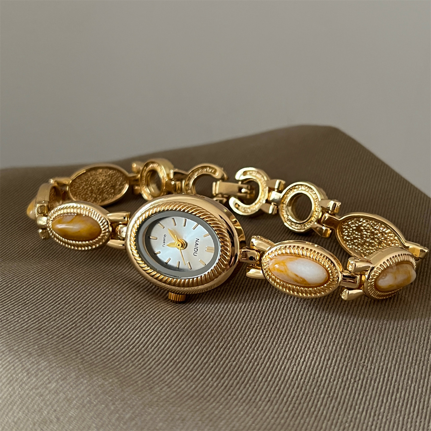 New Vintage Women's Watch with - Luxury Watch Vintage 评论和价格