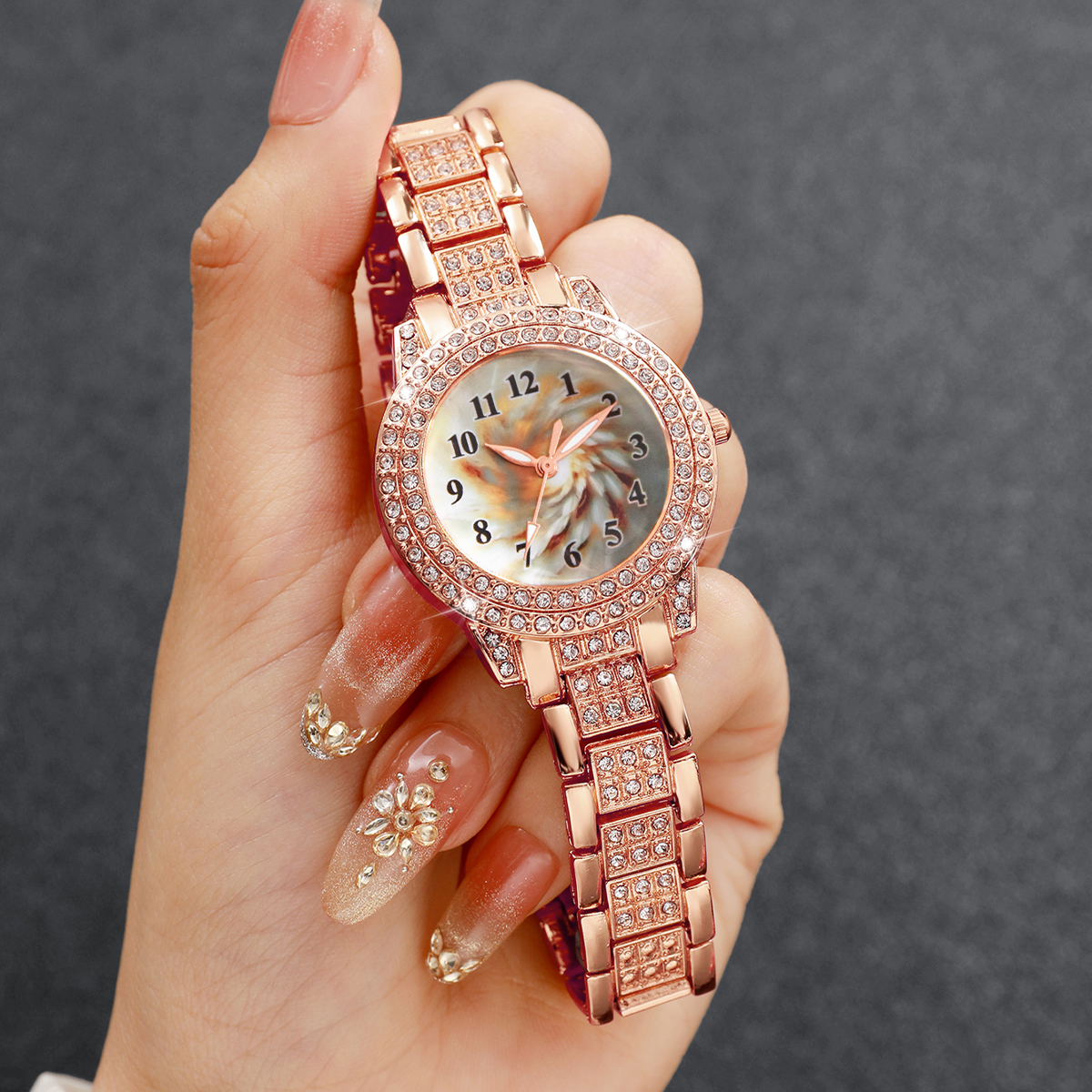6PCS Luxury Rhinestone Women Q - Luxury Watch Holder 评论和价格