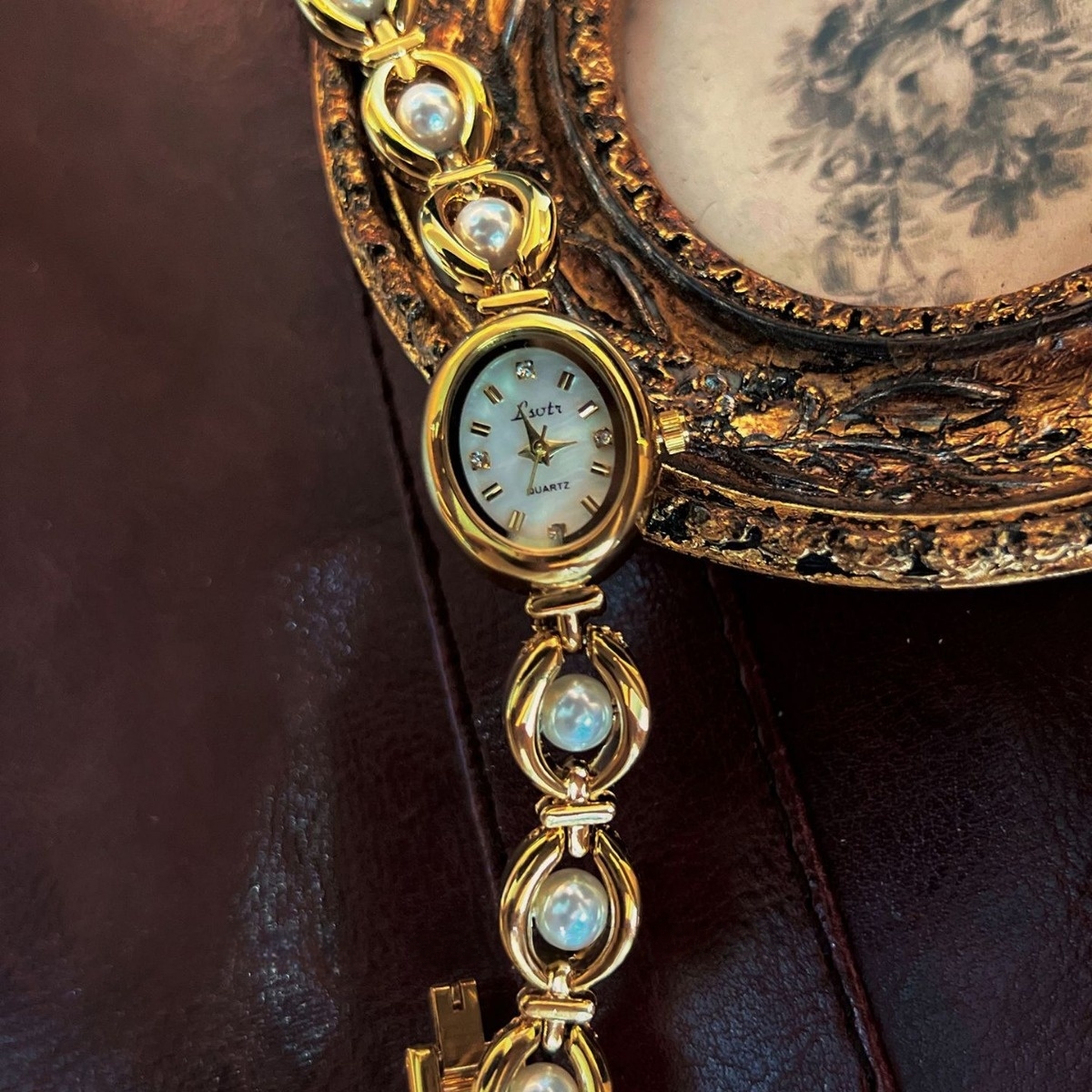 New High-End Gem Pearl Woman W - Luxury Watch Vintage 评论和价格