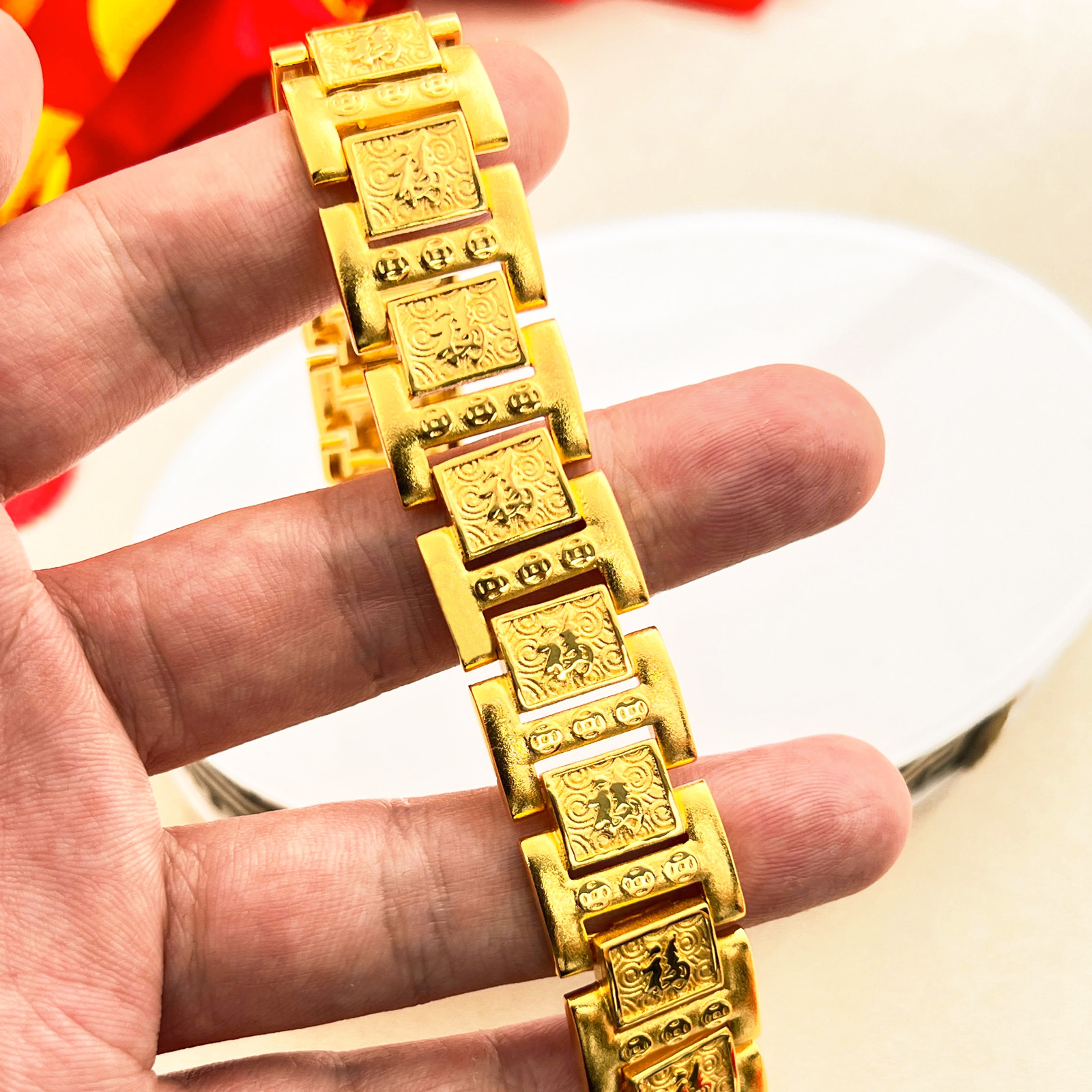 Pryna Jewelry   Luxurious exqu - Luxury Watch Service 评论和价格