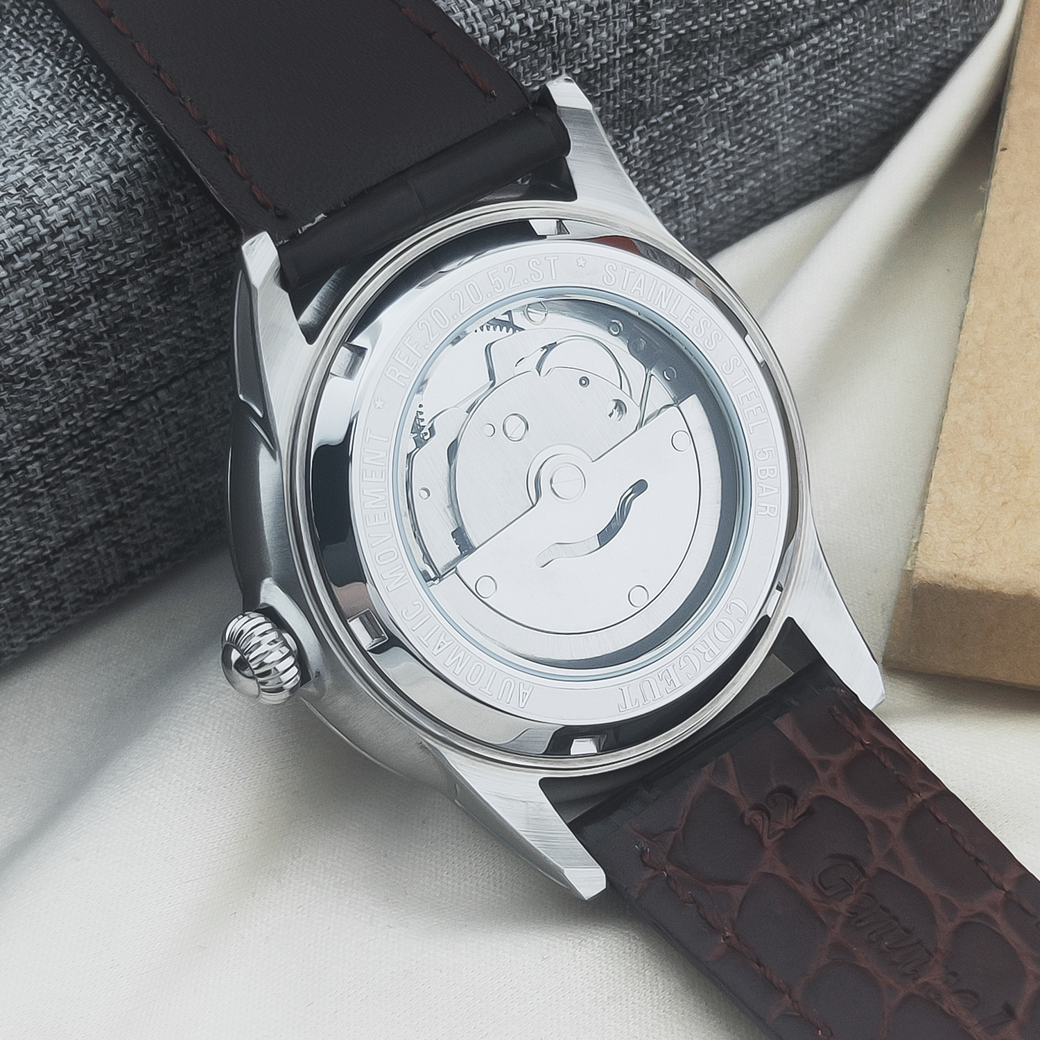 CUSTOM Logo 41mm MIYOTA8215 Au - Luxury Watch Life 评论和价格