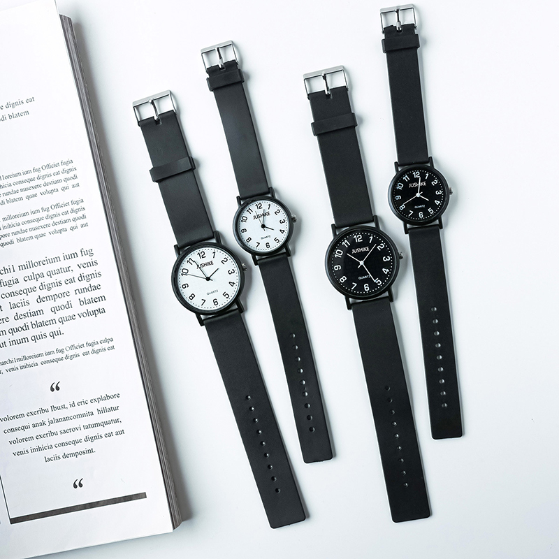 Simple Black Watch Quartz Watc - Lux Watch 评论和价格