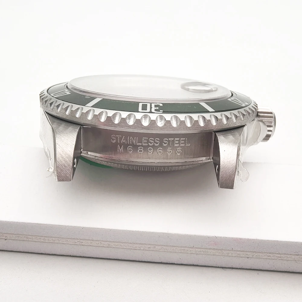 904L Stainless Steel Watch Cas - Exhibition Caseback 评论和价格